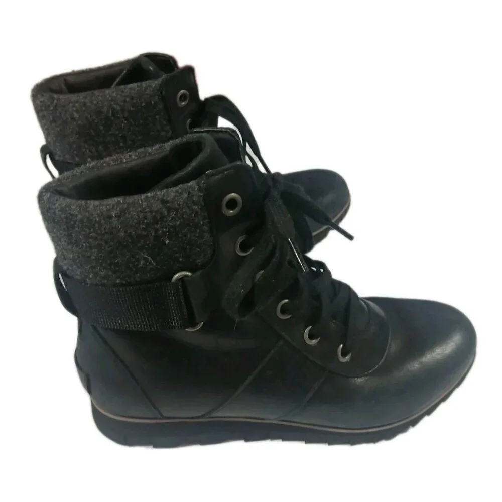Sorel Harlow Conquest Waterproof Boot